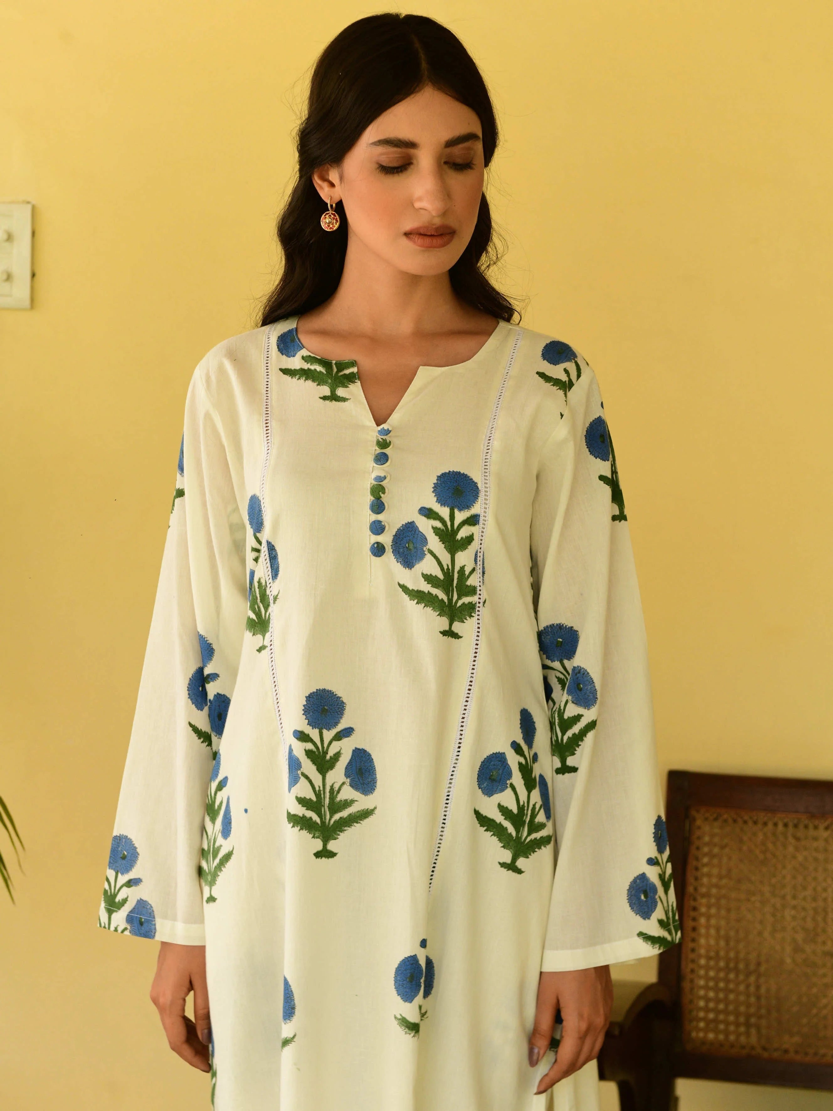 Women's Floral Cotton Co-ord Set, Long Sleeve Kurta with Pyjama, Off White