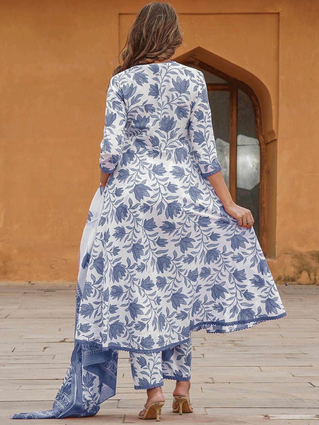 Women's Floral Print Cotton Kurta Set with Dupatta, Blue and White, 3 Piece Traditional Indian Dress