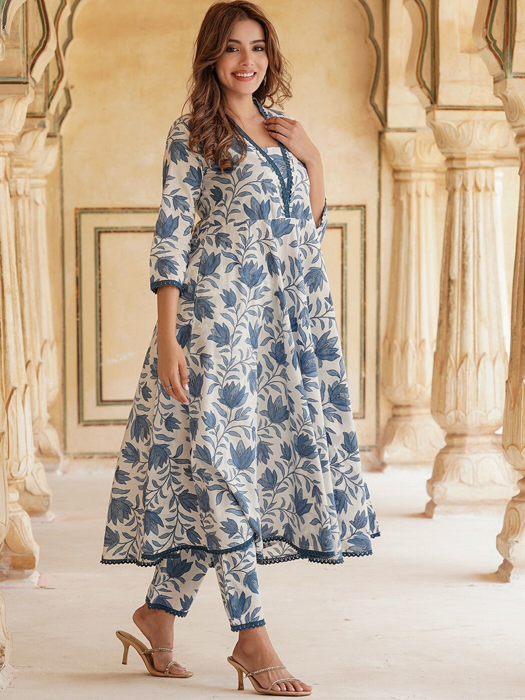 Women's Floral Print Cotton Kurta Set with Dupatta, Blue and White, 3 Piece Traditional Indian Dress